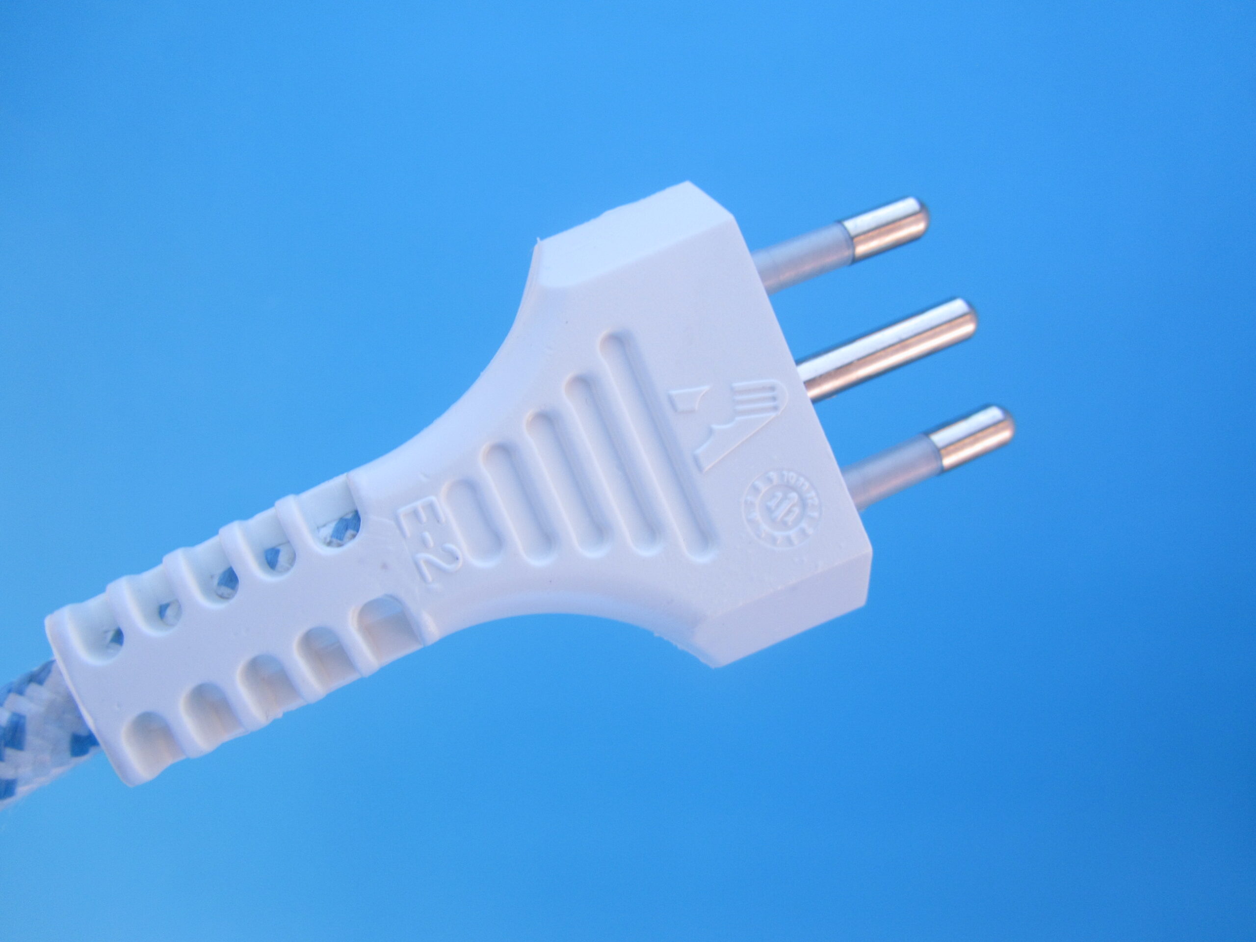 Cable de Alimentación (poder) para Herramientas y Electrodomésticos - Imagen 6